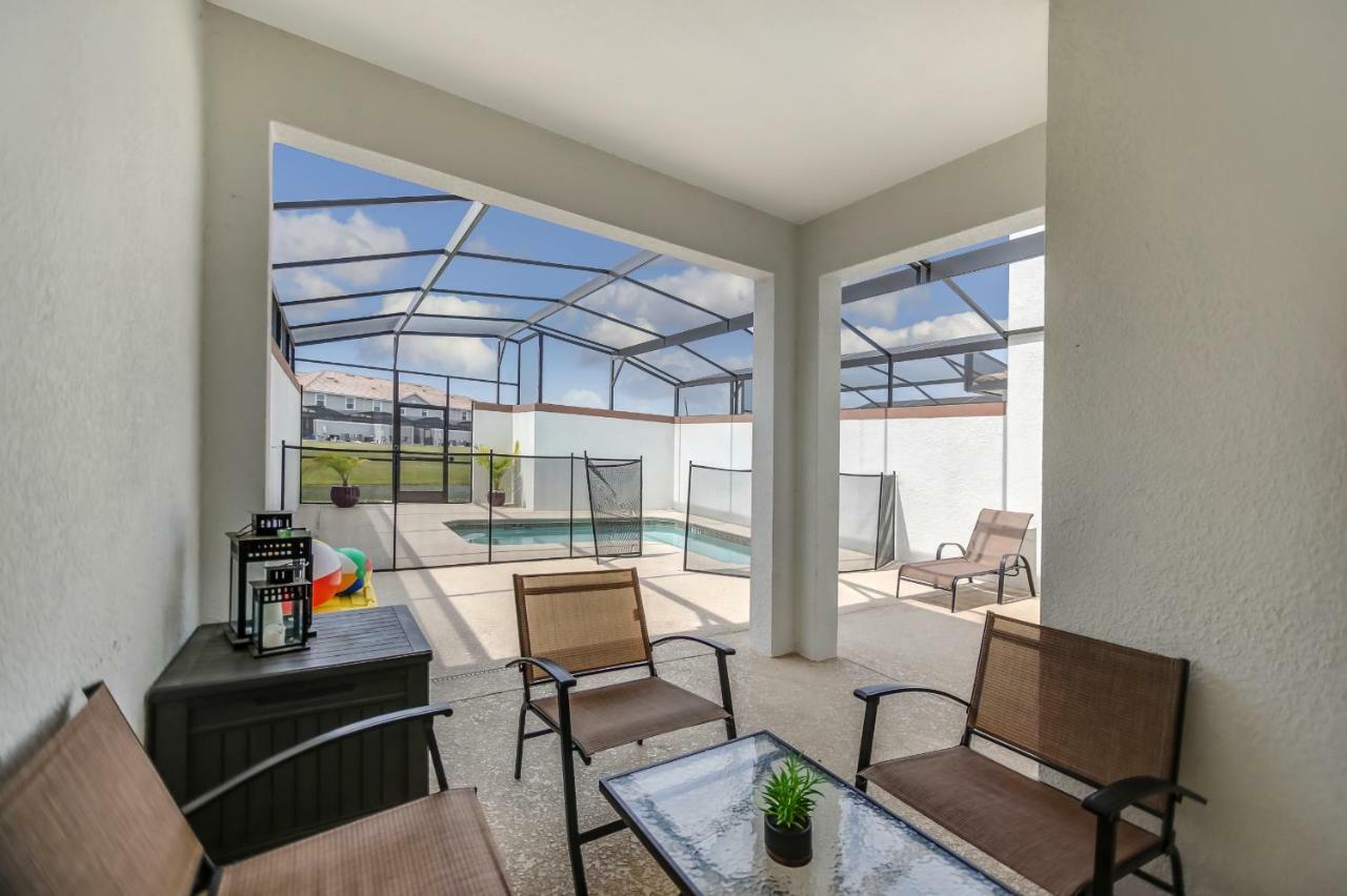 C - New 4 Bedroom Home - 5 Miles To Disney - Free Water Park - Private Pool Kissimmee Exterior foto